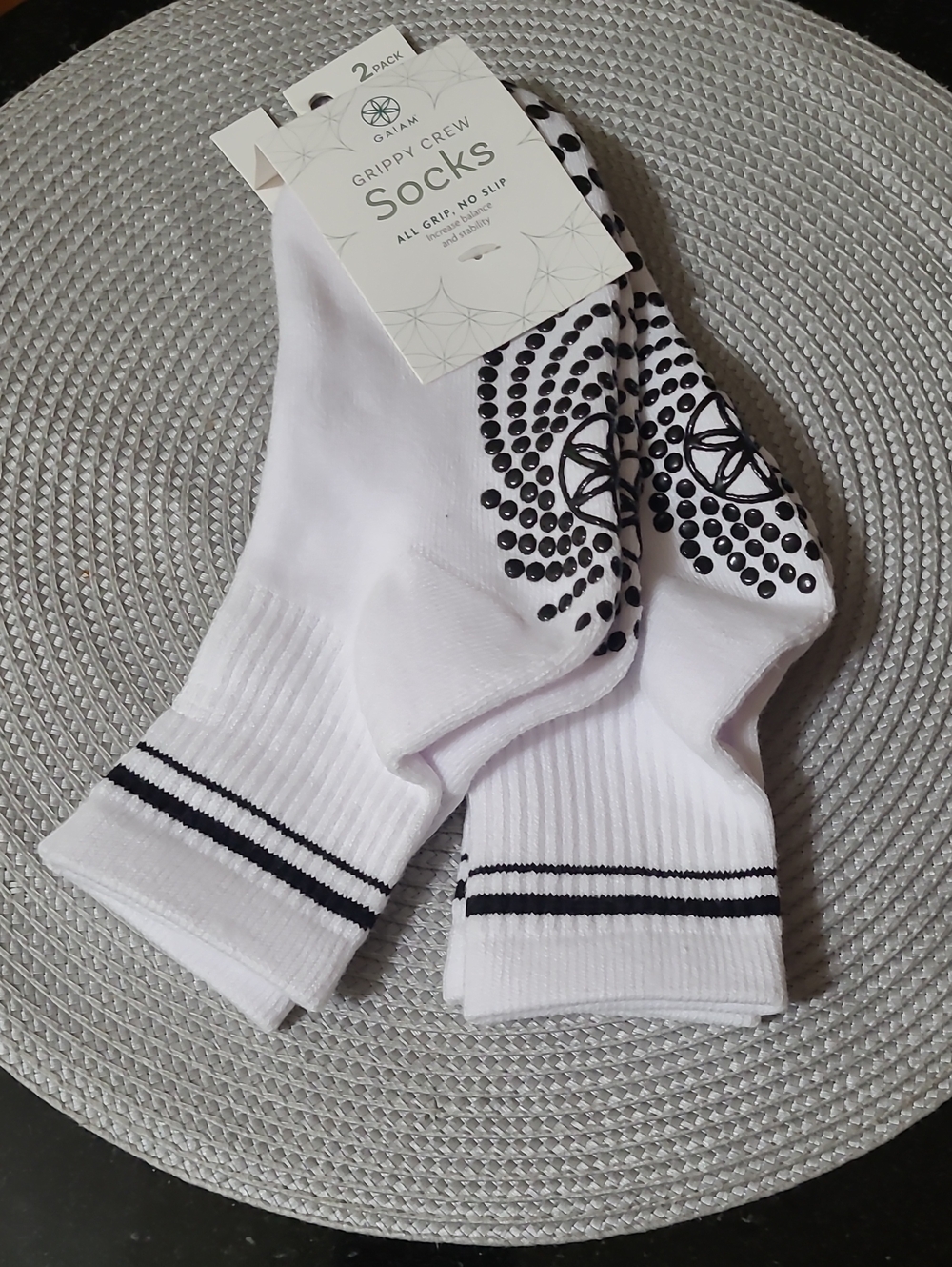 GAIAM Grippy Crew Socks